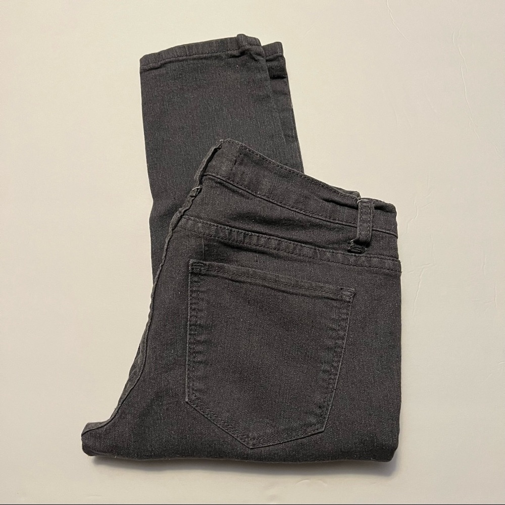 F21 Women’s Gray Jeans